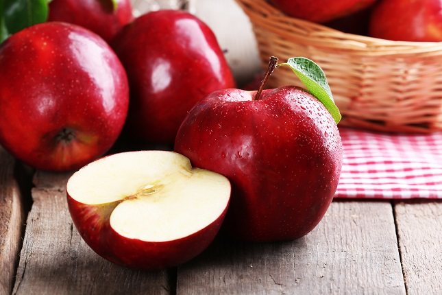 La dieta de manzana se basa básicamente, tal y como su nombre indica, en  comer mayoritariamente manzanas