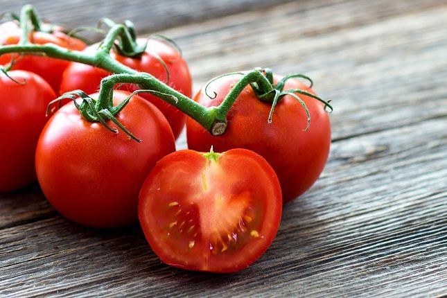 Existe una gran cantidad de nutrientes que promueven la salud en los tomates