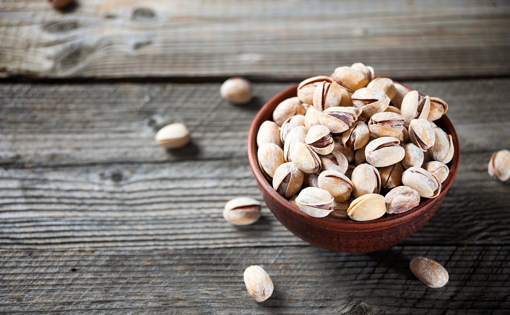 Cómo comer entre horas como un nutricionista en verano