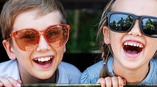 Por qué deben llevar los niños gafas de sol en verano