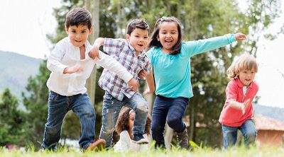 Cómo mantener a tus hijos adolescentes sanos